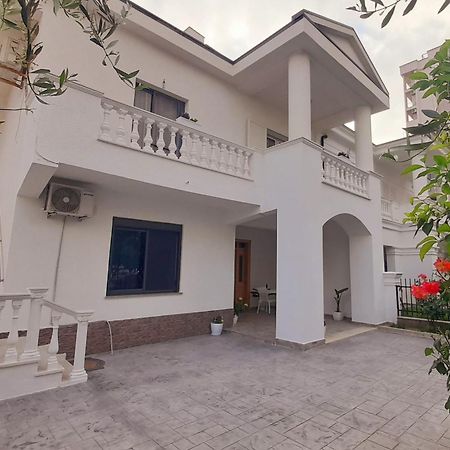 Villa Kurti Durres Exterior photo