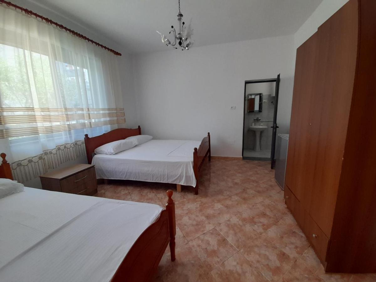 Villa Kurti Durres Exterior photo