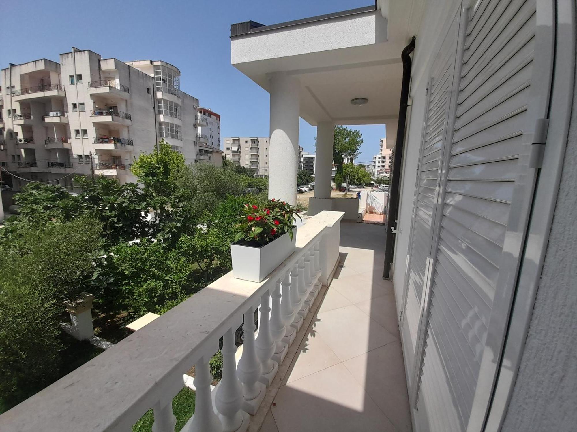 Villa Kurti Durres Exterior photo